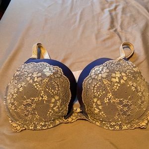 Victoria secret bra